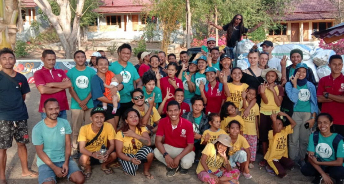 Semester 3 students, Ecotourism D-III Study Program conducted clean ups in several locations in Labuan Bajo